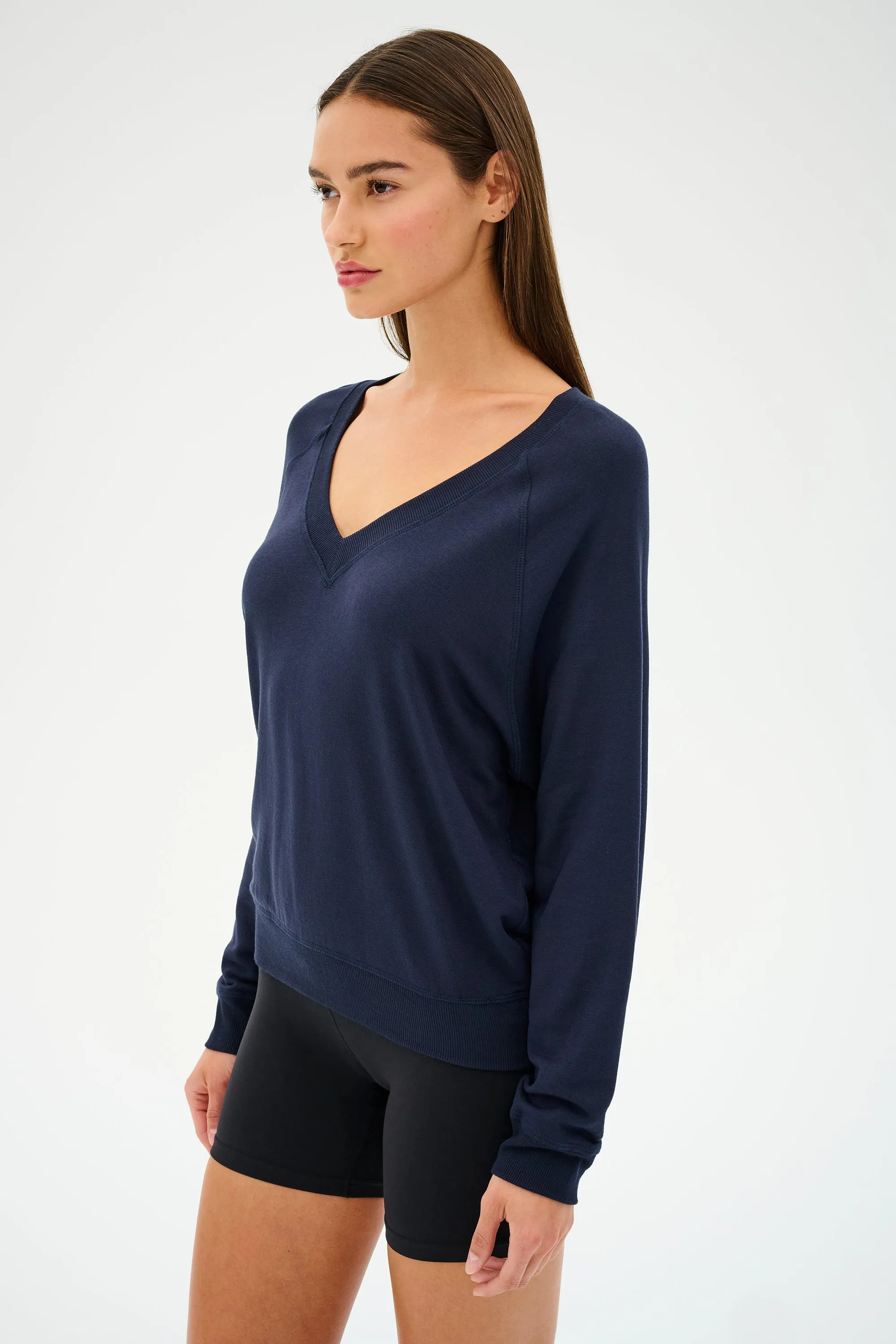 Bennie Fleece V-Neck Sweatshirt - Indigo