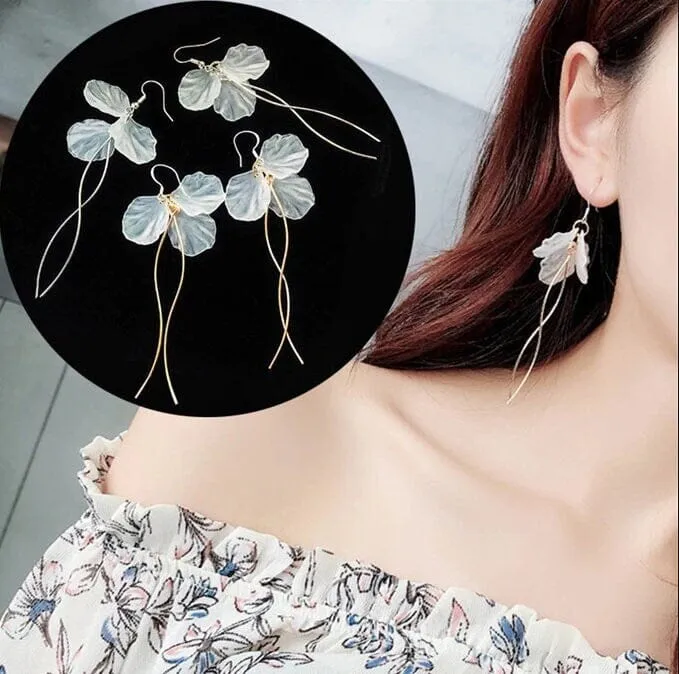 Floral Petals Dangle Earrings, Wedding Dainty Style Earrings, White Flower Bridal Earrings, Bridesmaid Flower Earrings