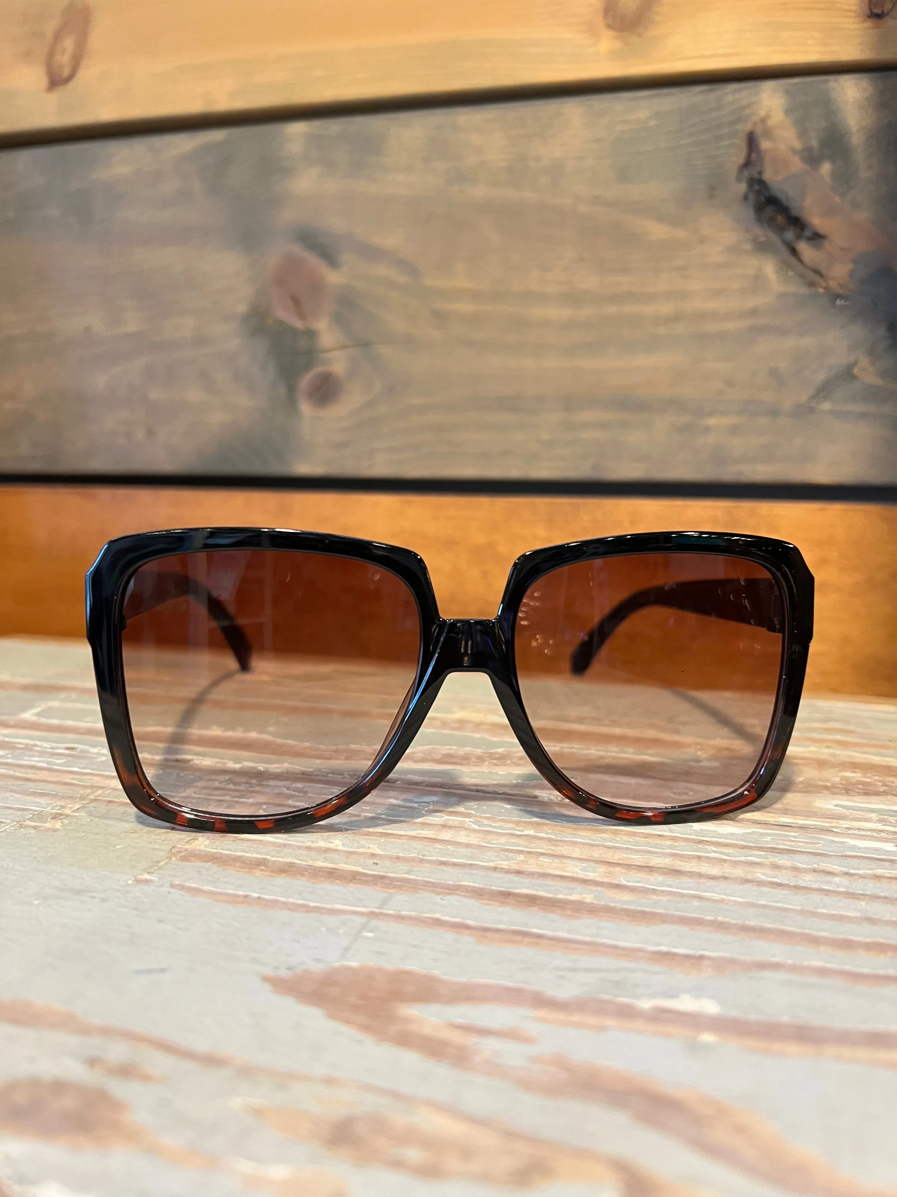 Sunglasses || Maya